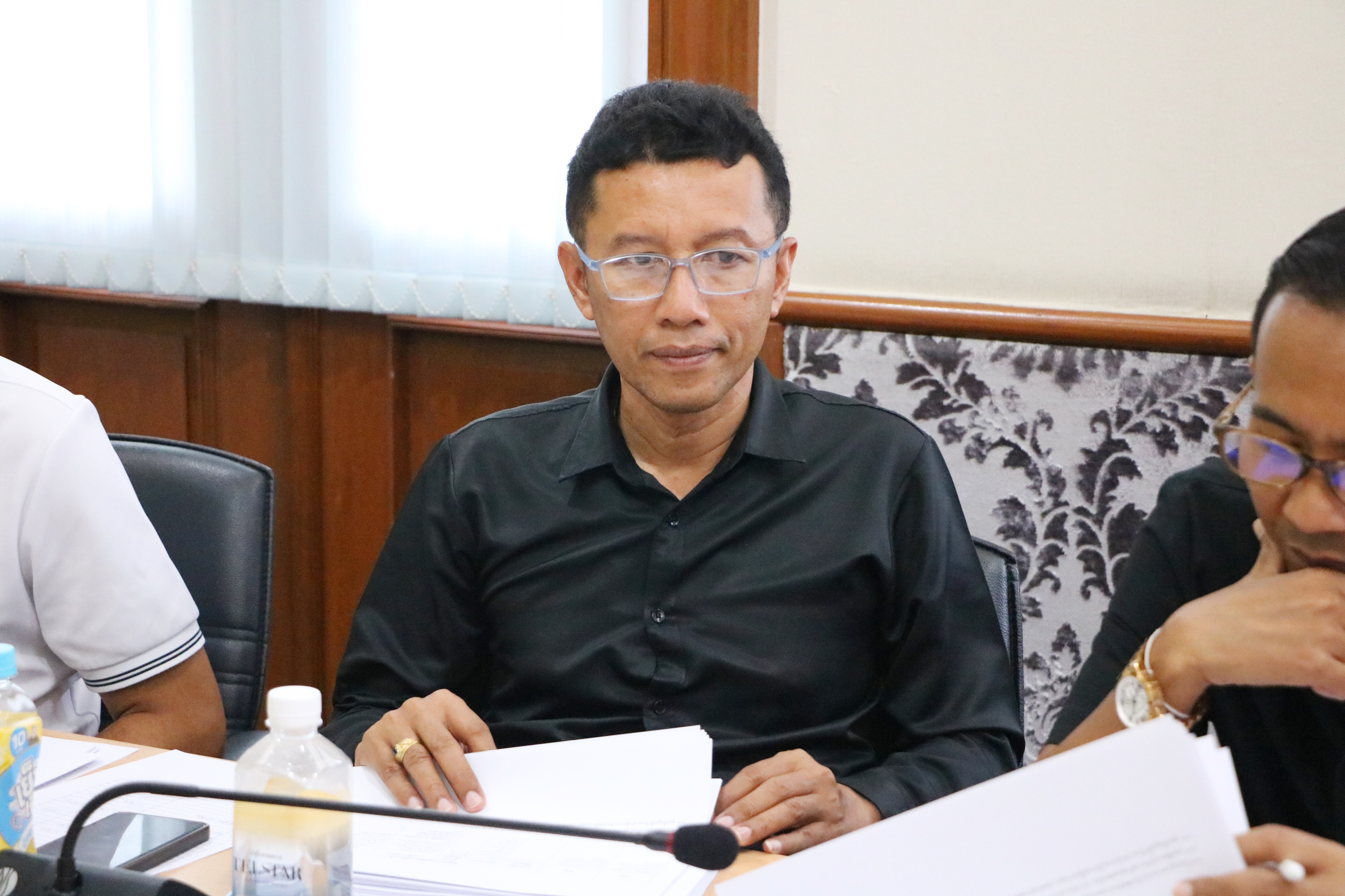 title - ส.ป.ก. ประชุมคณะกรรมการดำเนินงานจ้างควบคุมงานก่อสร้าง